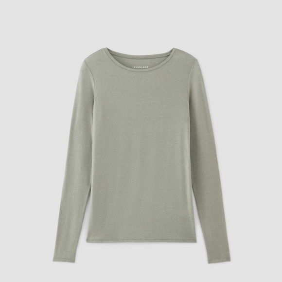 Everlane Tops - Everlane long sleeve top basic women’s size S 100% cotton